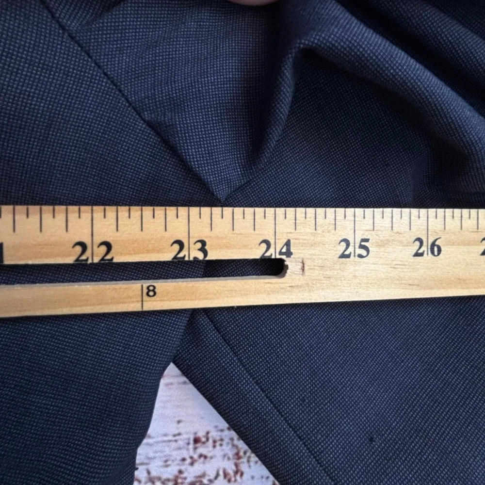 Blazer Jos. A. Bank 44R Charcoal Gray 100% Wool Two Button Single Vent Jacket